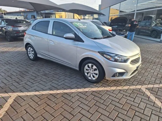 Chevrolet Onix Hatch LT 1.0 8V Flex Mec. 4P 2019