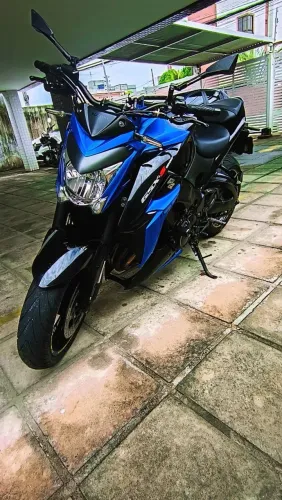 GSX S 1000