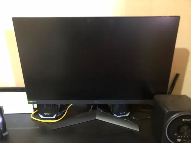 Monitor LG ultragear 24 180hz