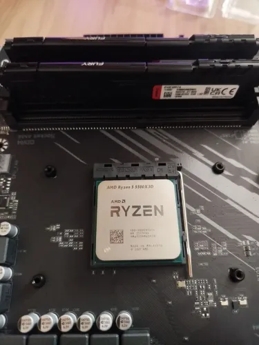 Processador Ryzen 5 5500X3D