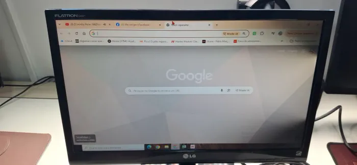 Monitor LG E2241 LED 21,5" Full HD - desapego
