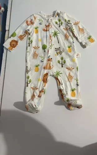 MACACÃO BEBÊ