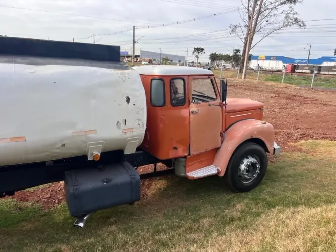 Caminhão truk