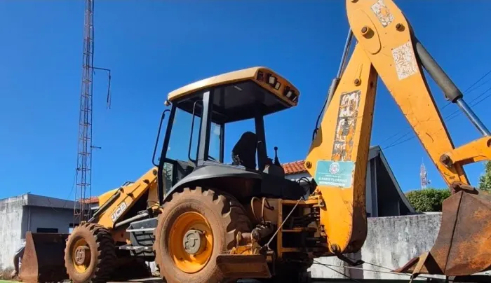 Retro Escavadeira Traçada 2013 JCB motor Perkins