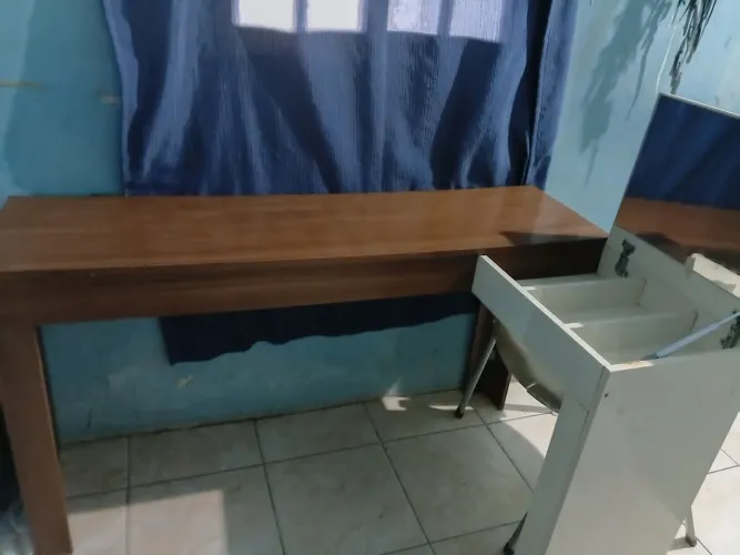 Escrivaninha penteadeira 