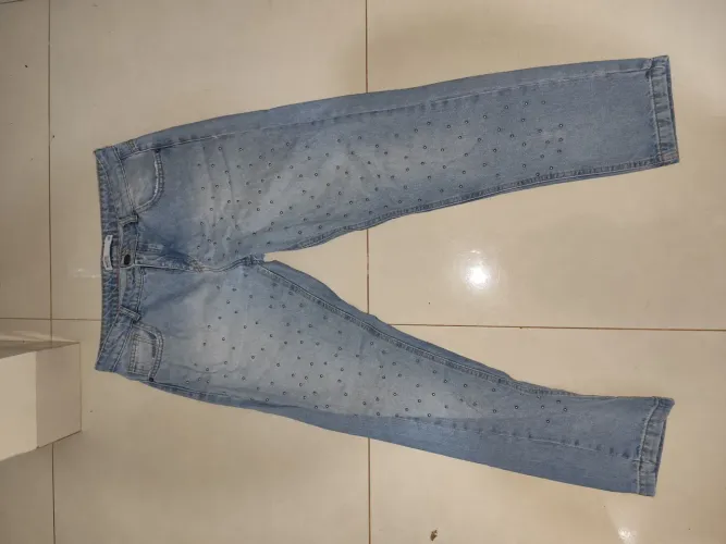Calça de bolinha