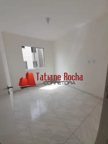 Alugo excelente apartamento no Condomínio Florida 1.