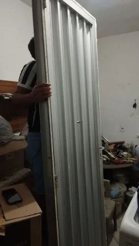 Portão de alumínio