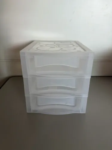 Gaveteiro de plástico 
