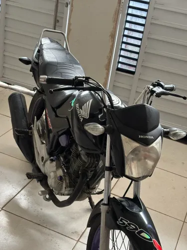 Start160, toda em dia sem nenhum problema, moto feito a pouco tempo atrás