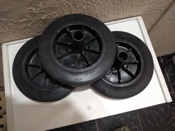 RODAS DE CARRINHO DE MERCADORIA , 4 unidades