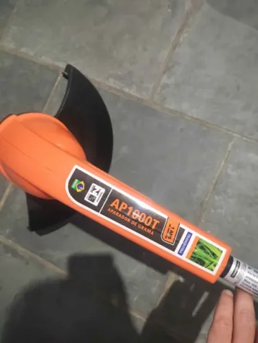 Aparador de grama ap1000t