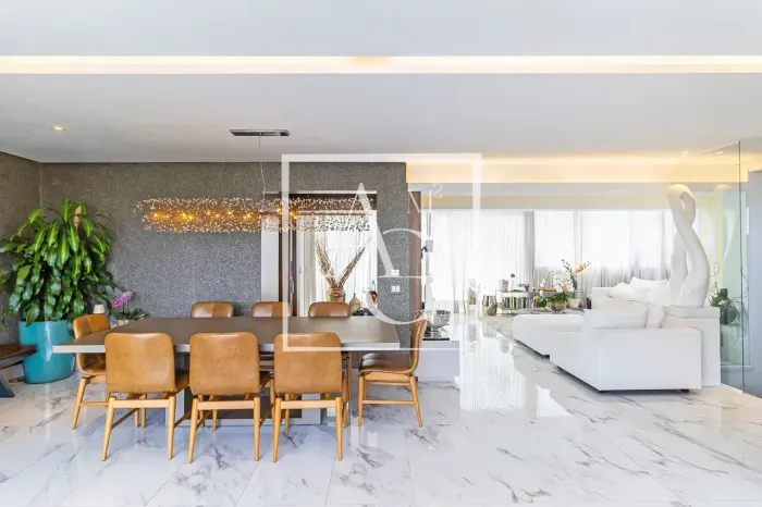 Cobertura duplex de 340 m² e 3 suítes à venda no Panamby