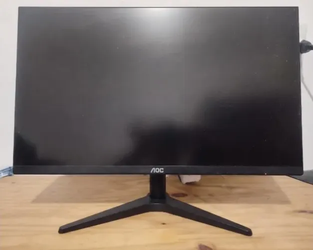 Monitor AOC 24" Full HD - Imagem Nítida e Perfeita USADO