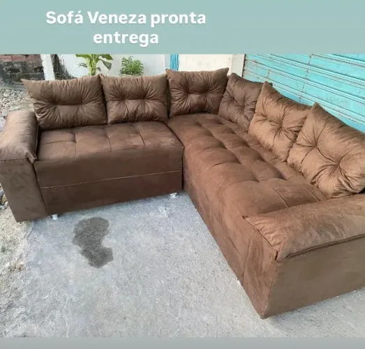 SOFÁ . Veneza pronta para entregar