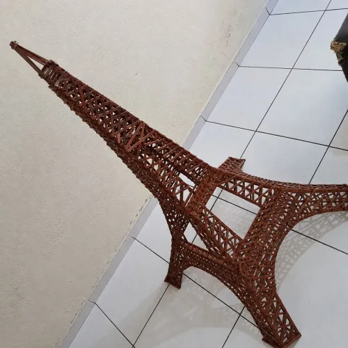 Torre Eiffel Artesanal