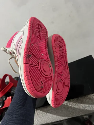 Tênis infantil adidas