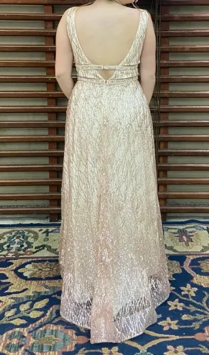 Vestido formatura nude com brilho