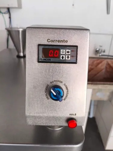 Produtora de sorvete e açaí 