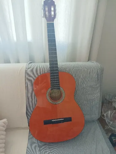Violão Giannini cordas de Nylon | Maricá 