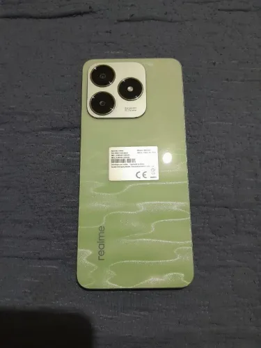 vendo celular realme 63 em bom estado, valor 500R$