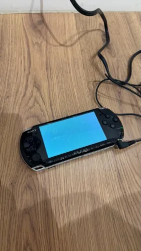 PSP 3001 + Jogos + Case