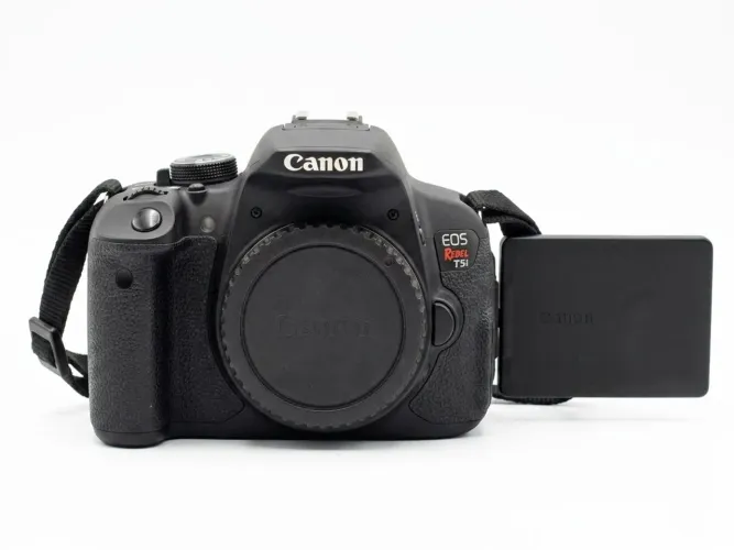 Canon T5i kit usada 