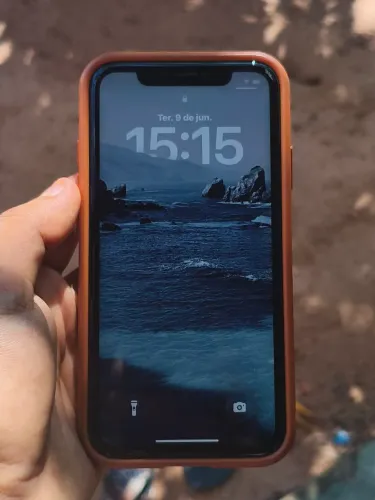 IPHONE 11 - 64 GB ( aceito propostas )
