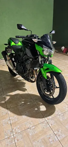 Kawasaki Z400