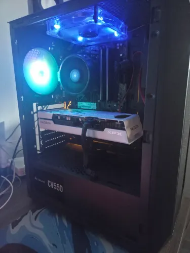 PC Gamer Ryzen 5 + RX 7600 White 8GB | 16GB RAM | SSD + HD | Setup Forte VENDO OU TROCO