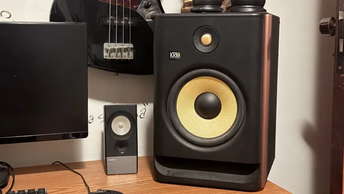 Par de KRK de 8 polegadas (perfeito estado)