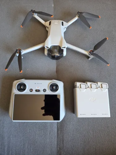 Drone mini 3 com tela em excelente estado