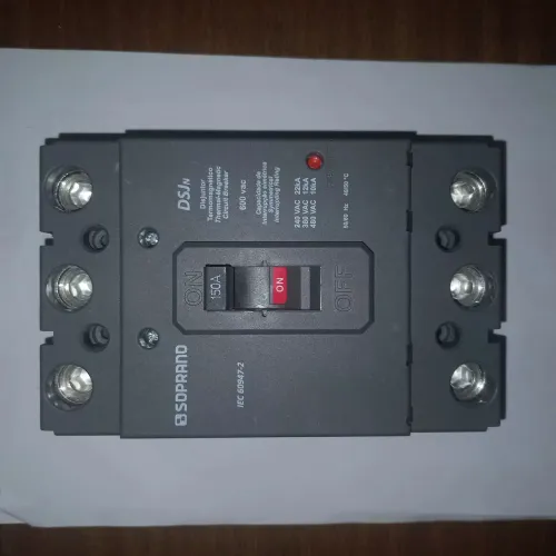 Disjuntor tripolar 150A SOPRANO caixa moldada, modelo DSJn