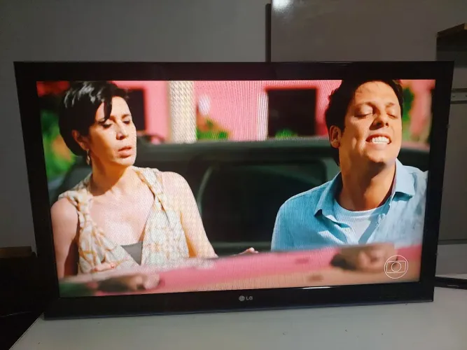 TV LG 47 fullHD não é smart