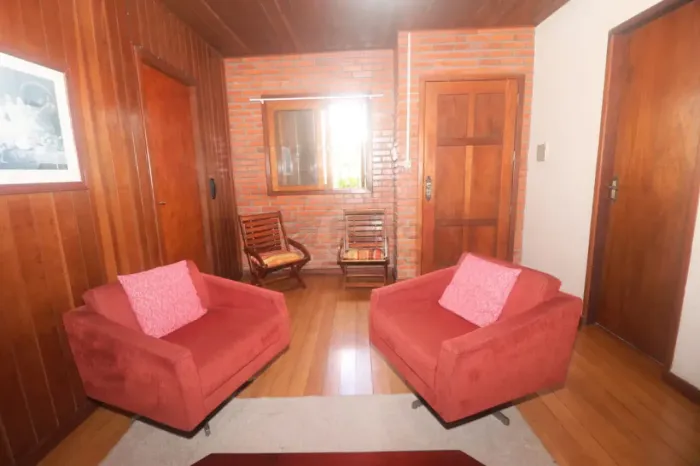 Casa Mobiliada em Pátio Compartilhado para Aluguel no Areal - Praticidade, Conforto e Exce