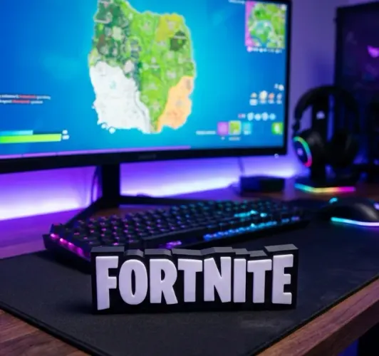Logo Fortnite Decorativo 3D Premium - Placa de Mesa Gamer Geek Escritório