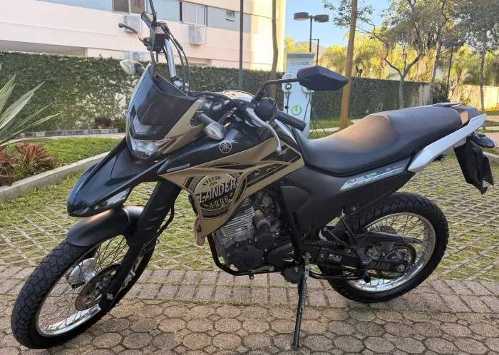 Lander 250 2022/22 Impecável