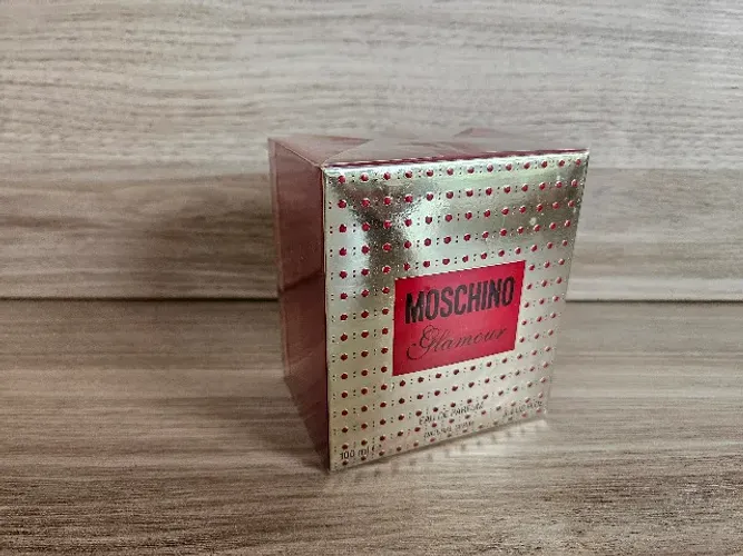 Perfume Moschino Glamour