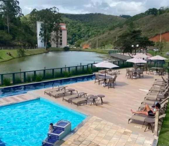 Alugo apartamento Garden em Itaipava Cenario da Montanha