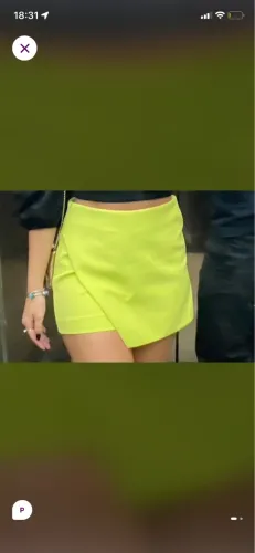 Short Zara tamanho 36