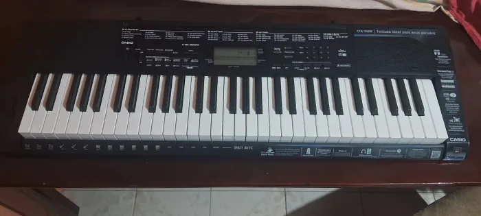 Teclado Musical Casio CTK-3500 61 Teclas + Pedal + Capa + Usb B + Fonte