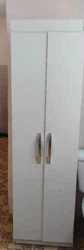 Armário multiuso 
