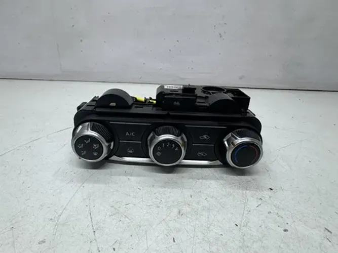 Comando Ar Condicionado Analógico Nissan Kicks
