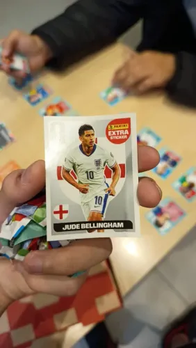 Figurinha Legend Bellingham prata