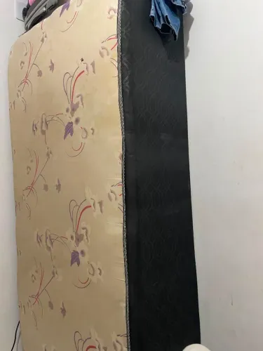 Vendo cama de solteiro