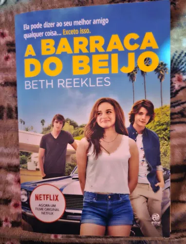 livro barraca do beijo autografado