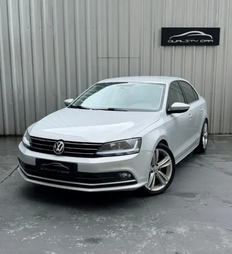 Volkswagen Jetta Highline 2.0 TSI 16V 4P Tiptronic 2018