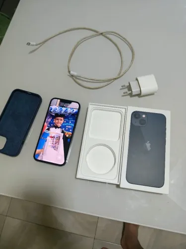 iPhone 13 256 gb preto