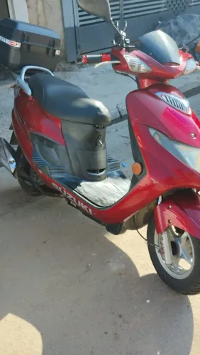 Moto Burgman 125