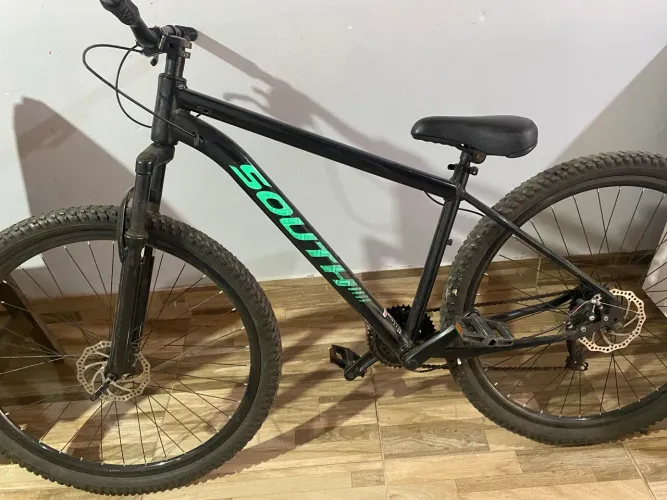BICICLETA SOUTH PRETA? chama nos Brick 